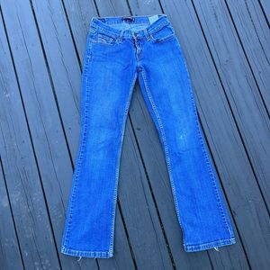 2000’s Levi’s 524 Too Superlow Flare Jeans! So cute! Sz 5M